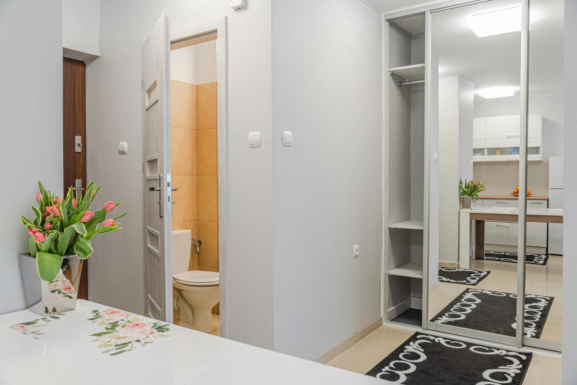 Comfy Flat In The City Center. Great View. 바르샤바 외부 사진