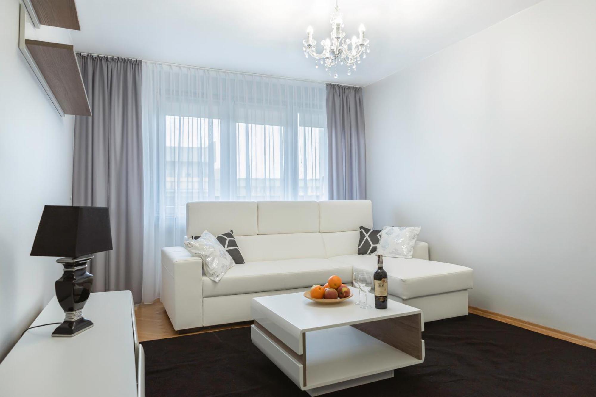Comfy Flat In The City Center. Great View. 바르샤바 외부 사진